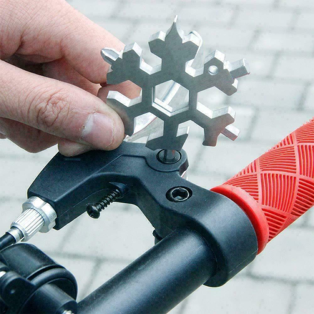 18 in 1 Stainless Multi-tool Snowflake Keychain Screwdrive